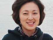 岳乃红